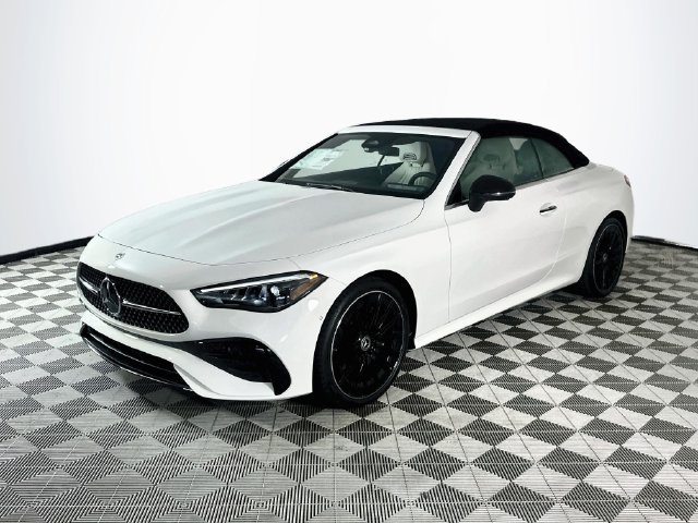 New 2027 Polar White Mercedes-Benz CLE 300 image 3