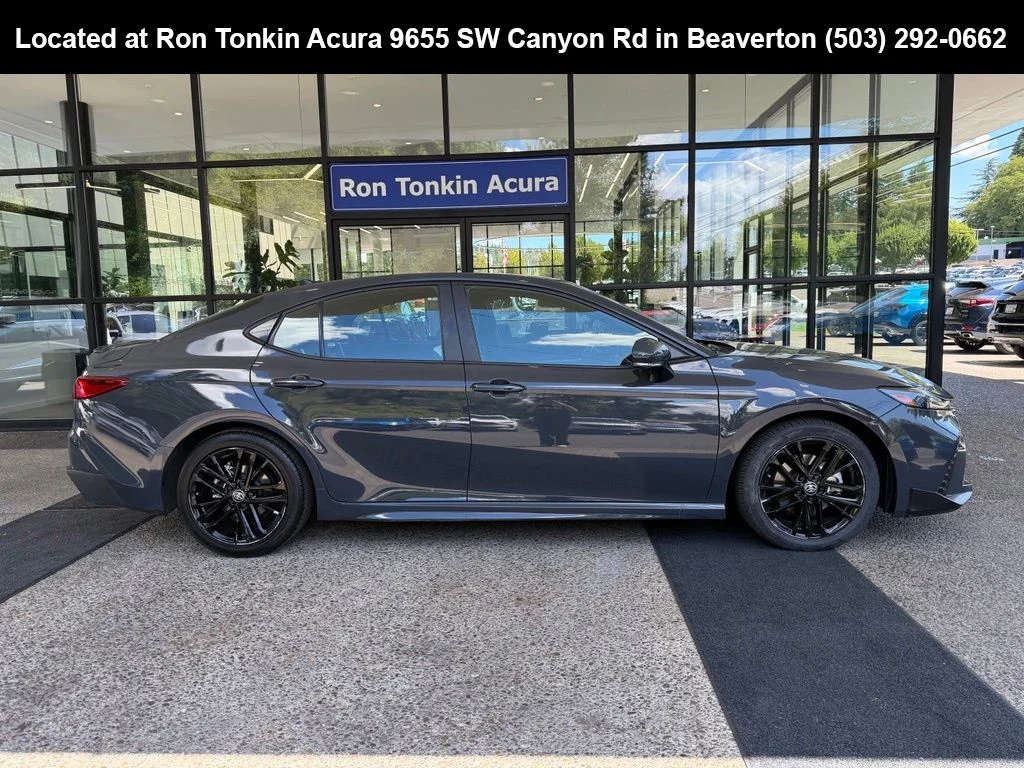 Used 2025 Heavy Metal/Midnight Black Metallic Toyota SE image 8