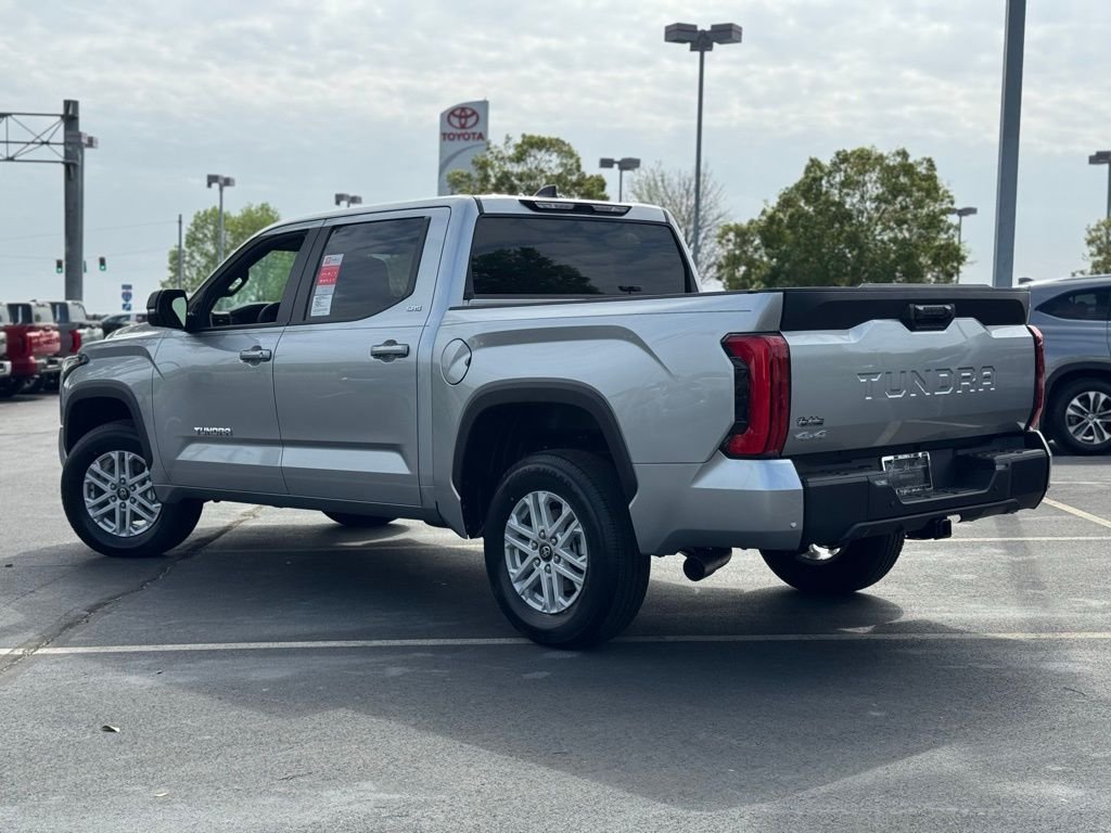2026 Toyota Tundra SR5 - Photo 8