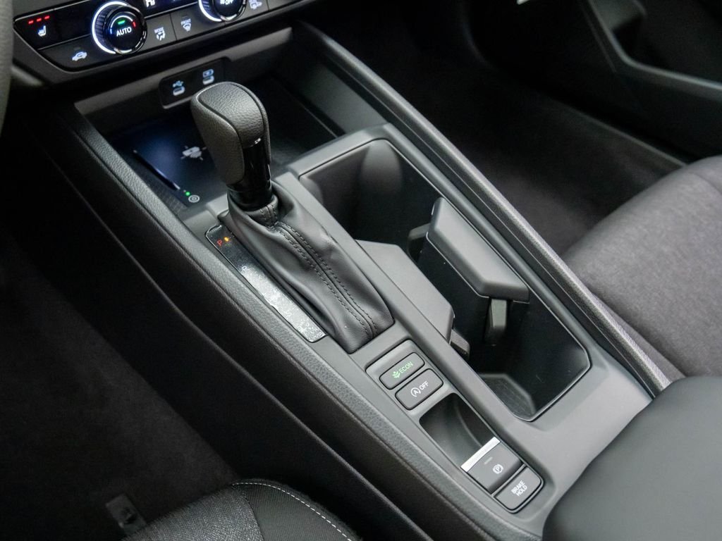 New 2026 Crystal Black Pearl Honda SE image 13