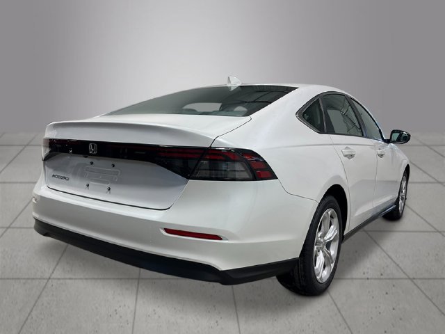 New 2026 Platinum White Pearl Honda LX image 6
