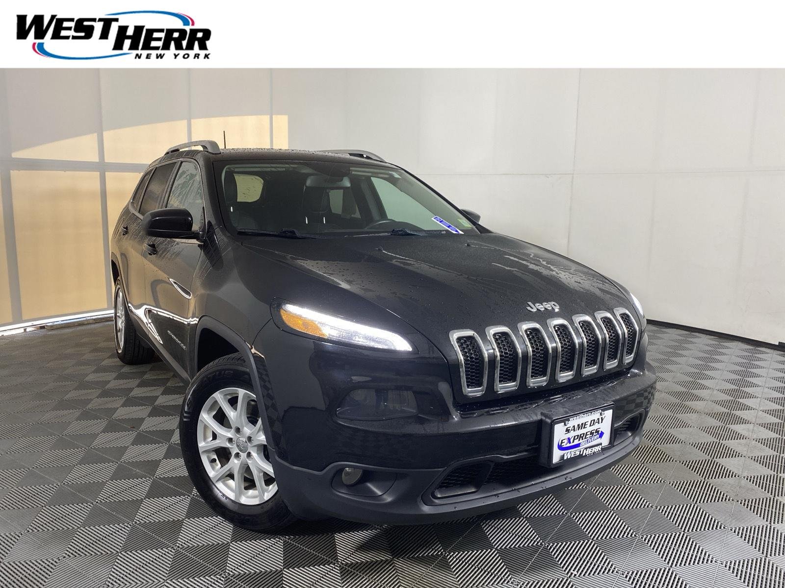 2018 Jeep Cherokee Latitude Plus 4WD photo