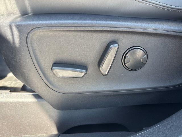 New 2026 Carbonized Gray Metallic Ford Badlands® image 13