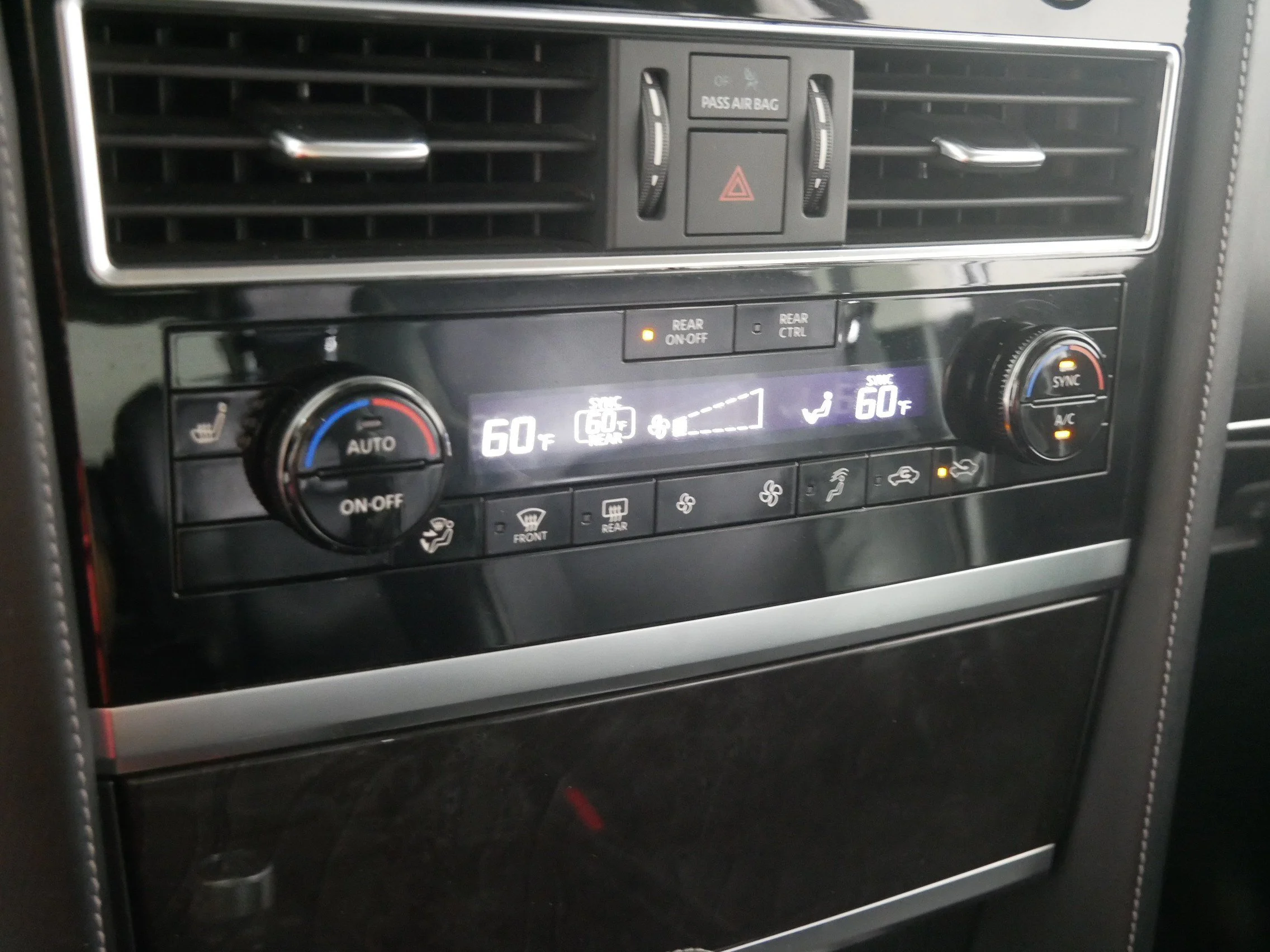 2024 INFINITI QX80 Luxe 4WD - Photo 23