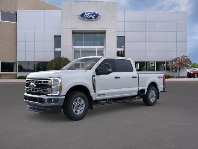 New 2026 Oxford White Ford XLT image 1