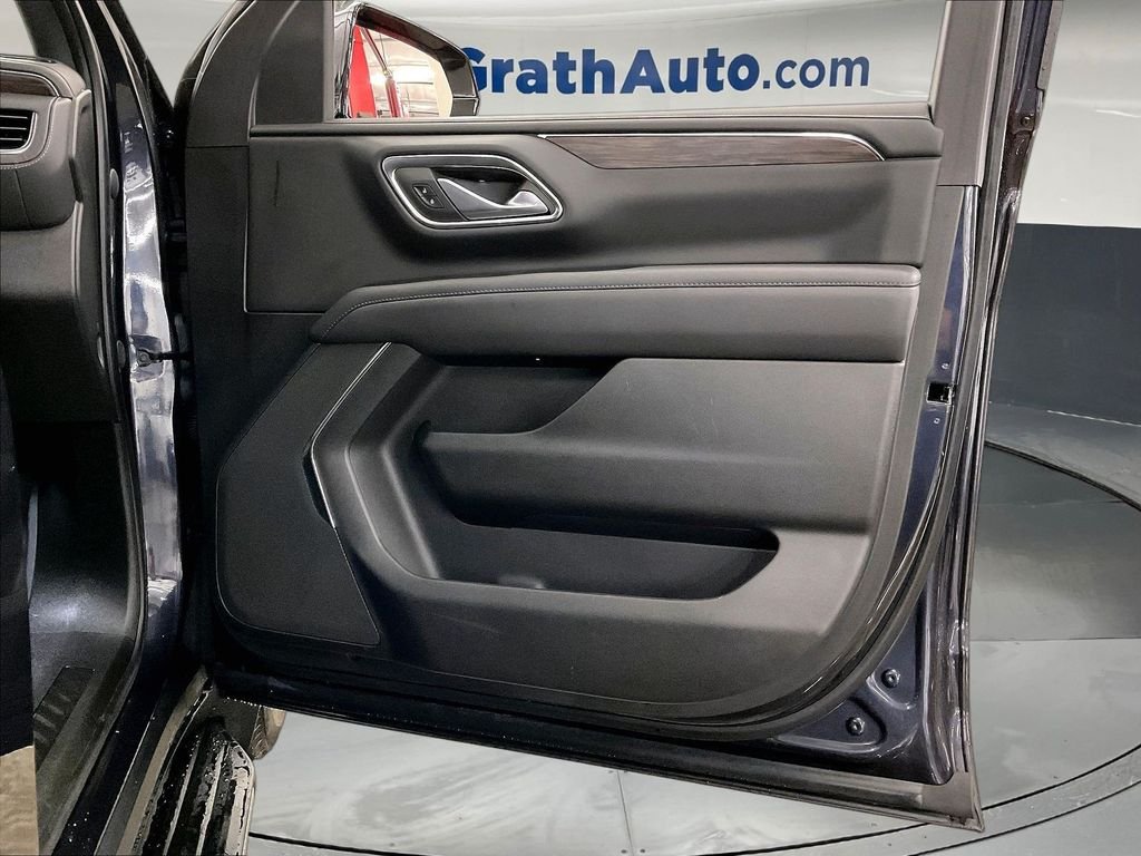 Used 2023 Gray Chevrolet LS image 29