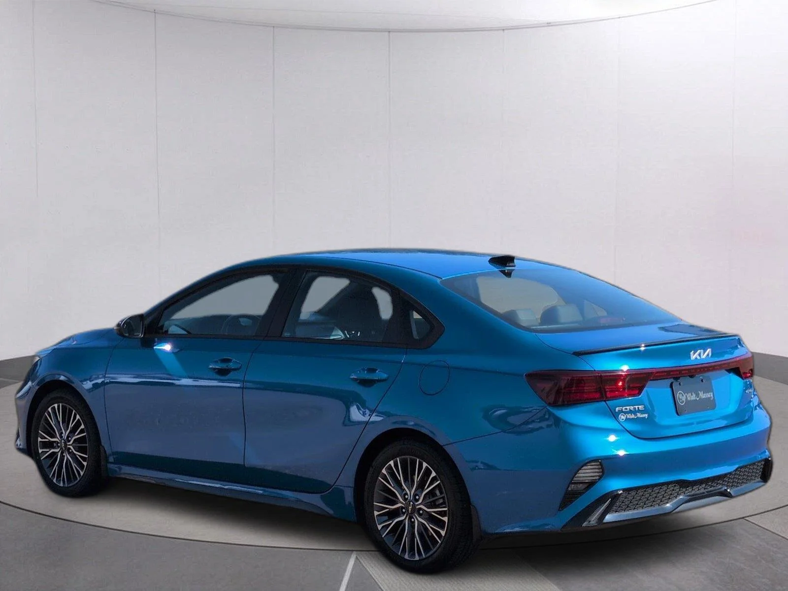 Used 2024 Sporty Blue Kia GT-Line image 3