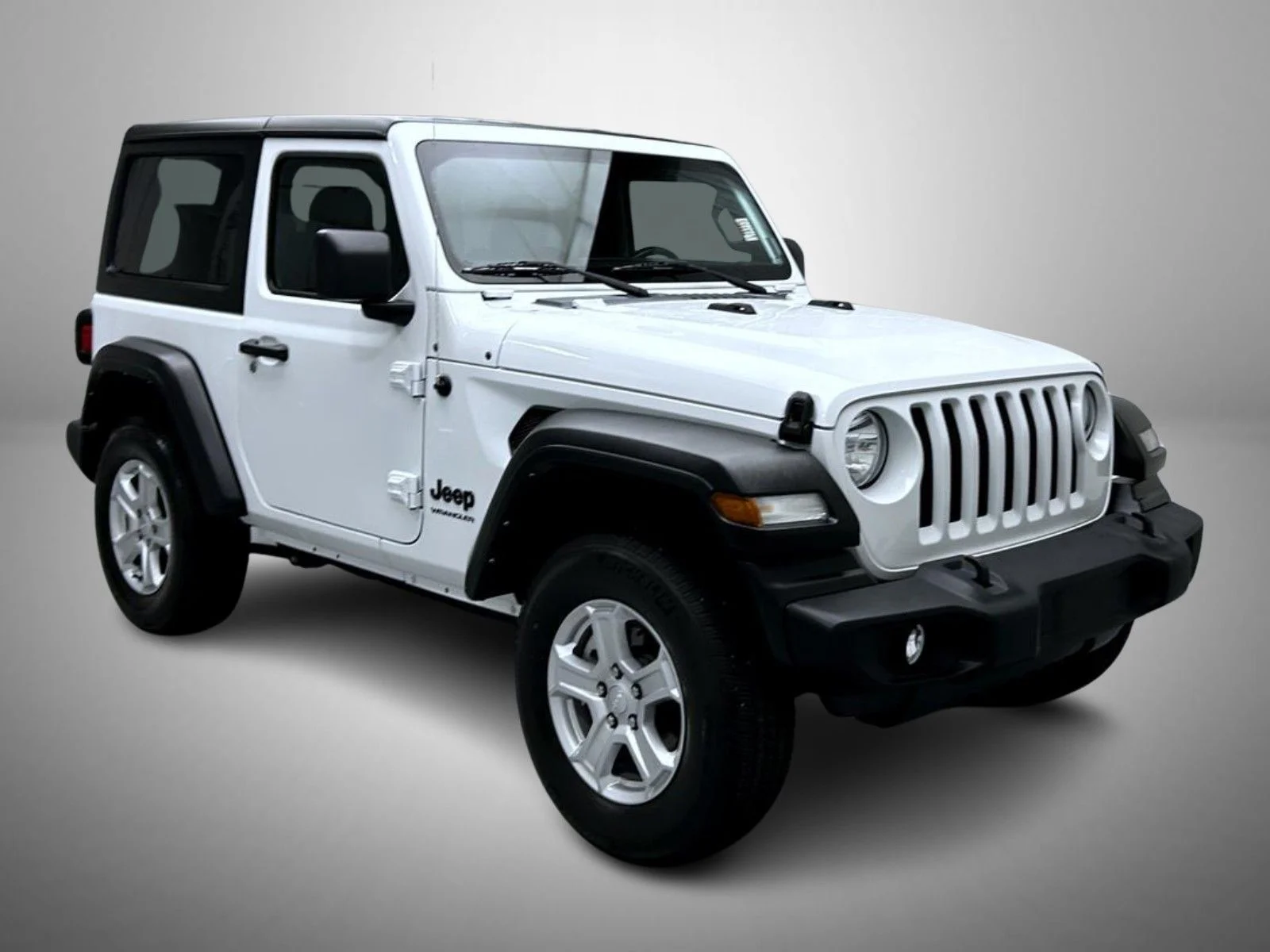 Used 2022 White Jeep Sport S image 3