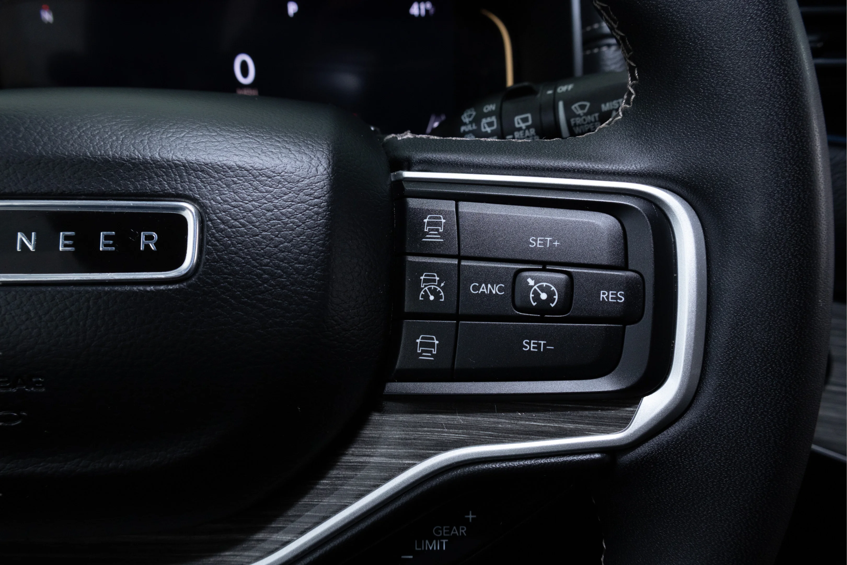 Used 2023 Diamond Black Crystal Pearlcoat Jeep Series II image 21