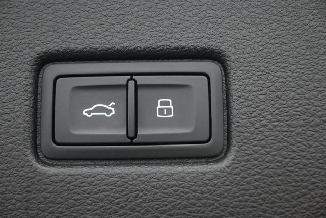 Used 2021 Green Audi 45 Premium Plus image 16