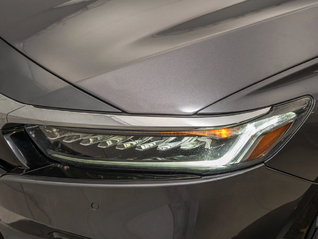 Used 2018 Gray Honda Touring image 15