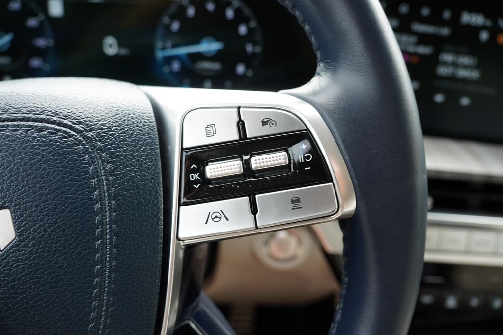 Used 2024 Midnight Lake Blue Kia SX image 35