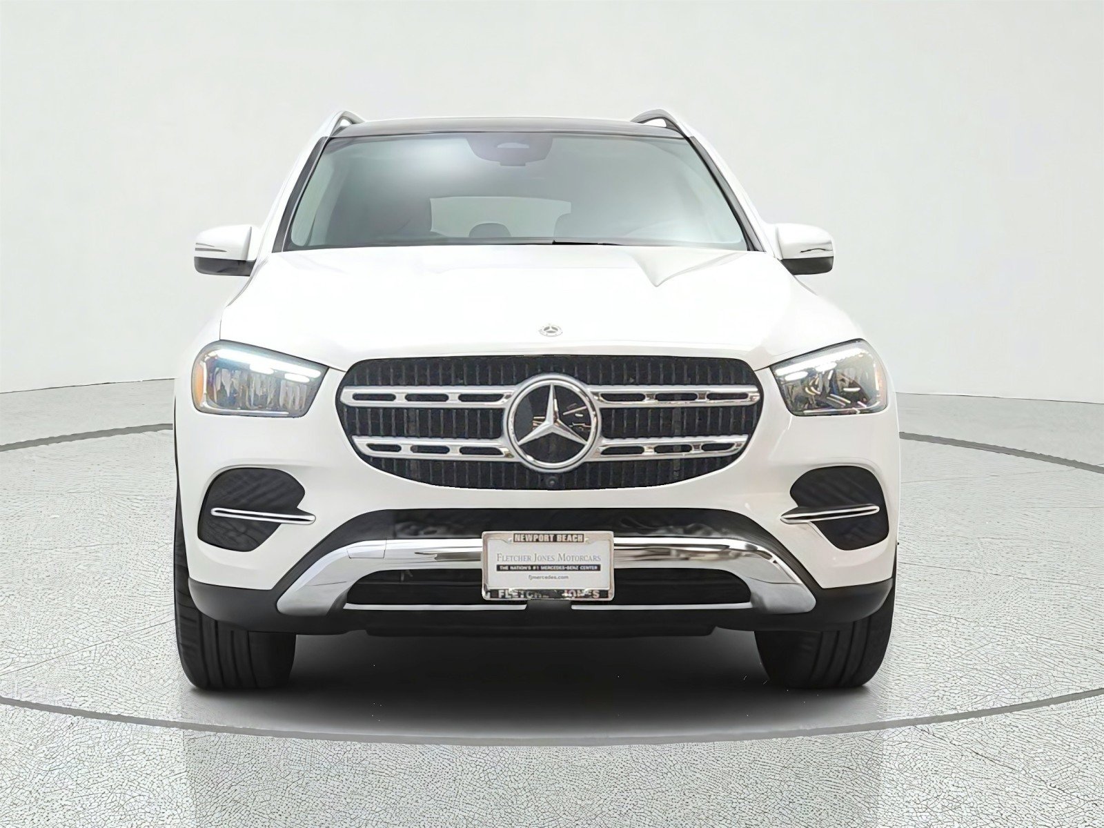 Certified Used 2026 Polar White Mercedes-Benz GLE 350 SUV image 2
