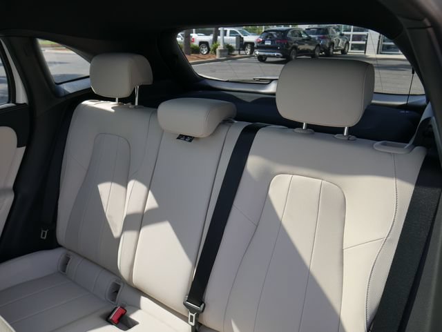 New 2026 Polar White Mercedes-Benz GLA 250 image 43