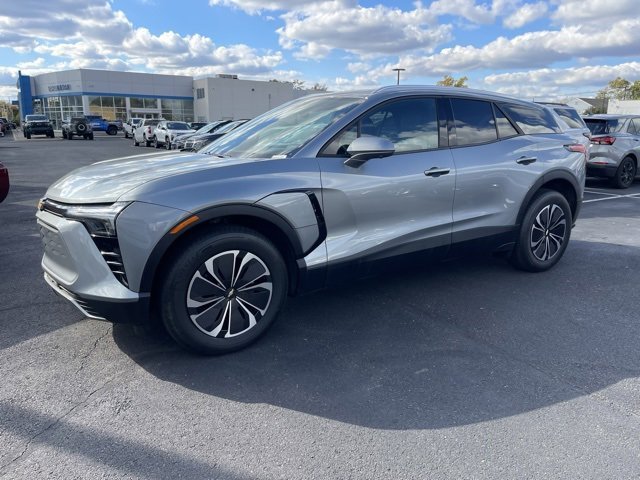 2024 Chevrolet Blazer EV photo 3