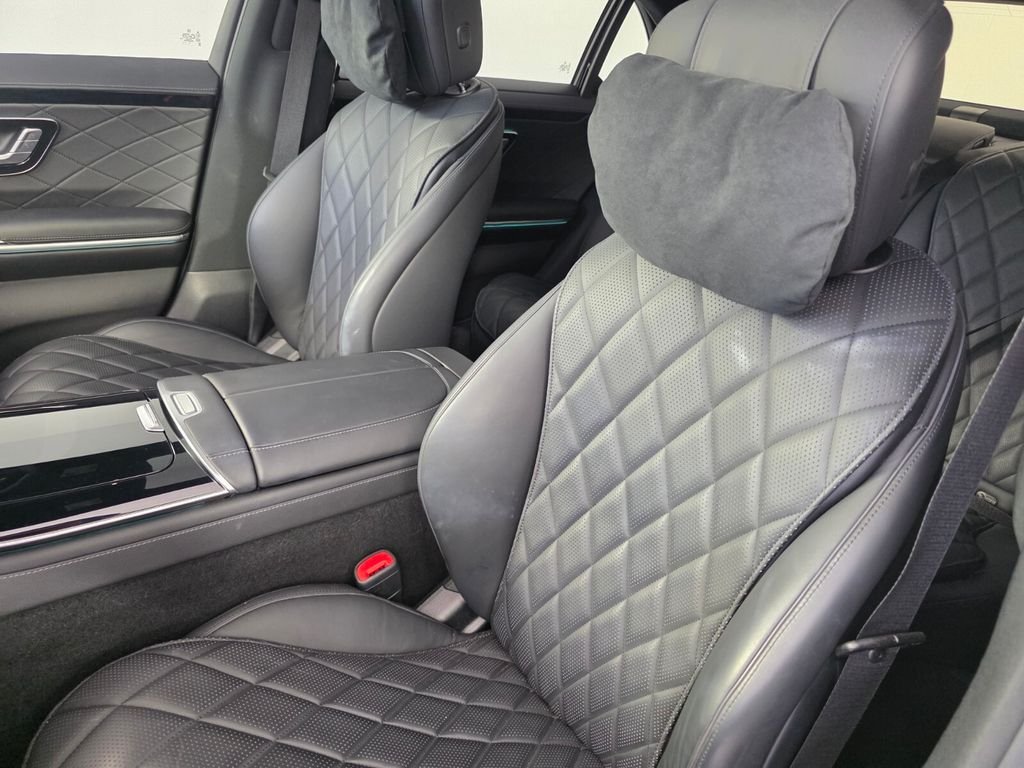 Used 2023 Black Mercedes-Benz S 580 image 11