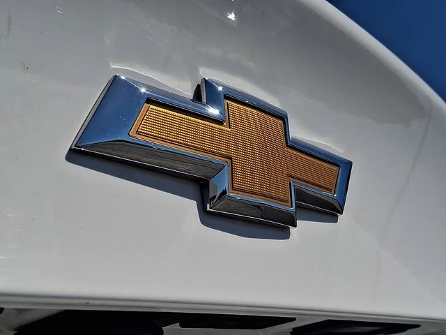 Used 2024 White Chevrolet LT image 28