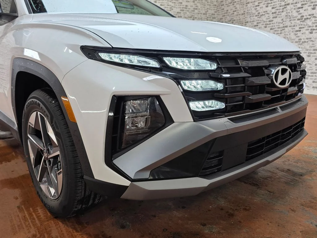 New 2026 Creamy White Pearl Hyundai SEL image 10