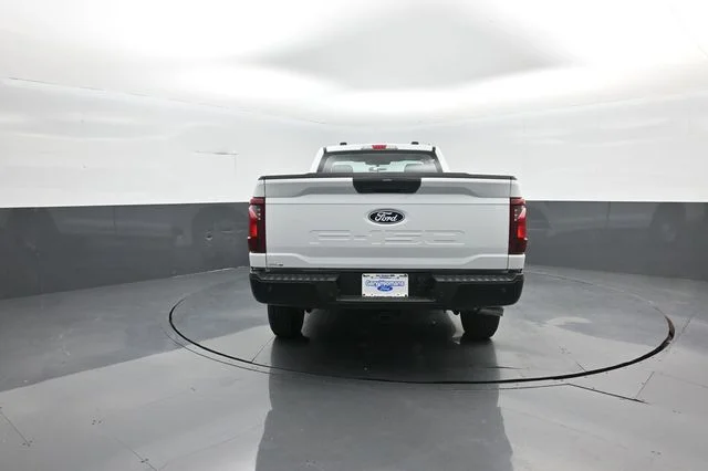 New 2026 Oxford White Ford XL image 6