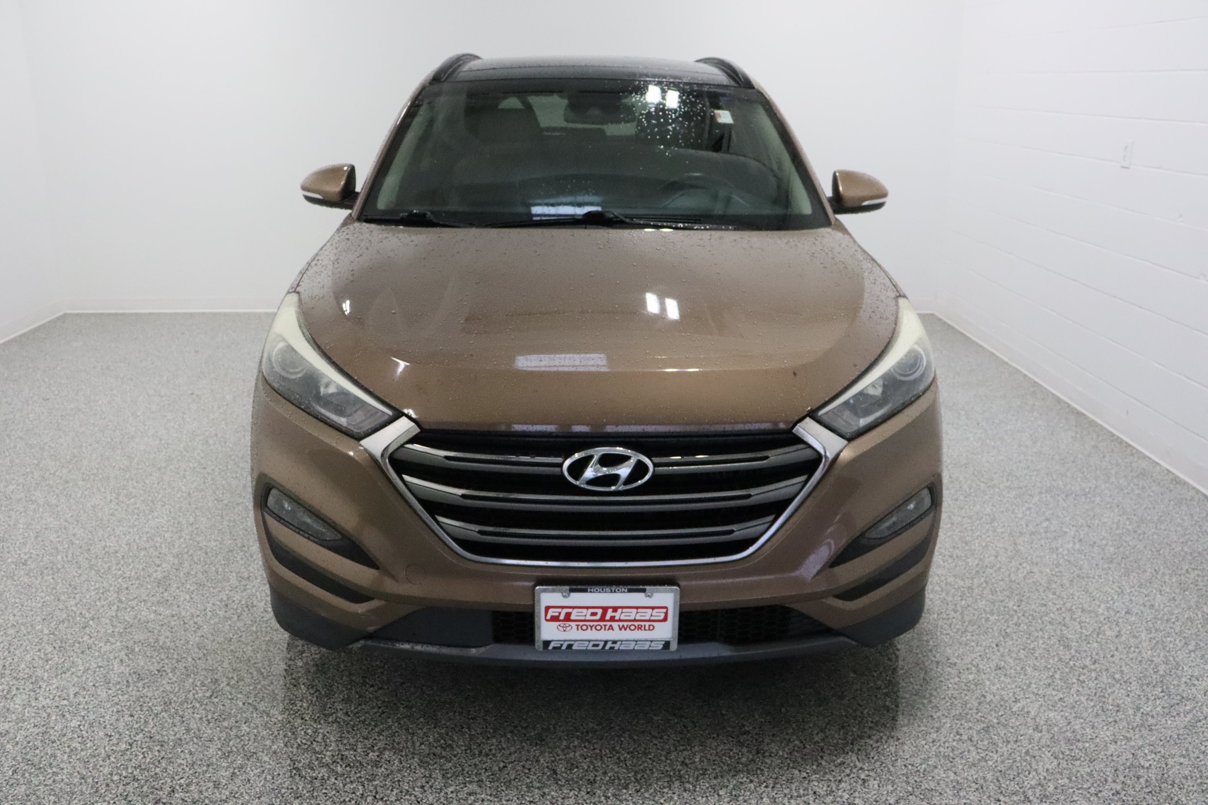 Used 2016 Mojave Sand Hyundai Limited 1.6T image 3