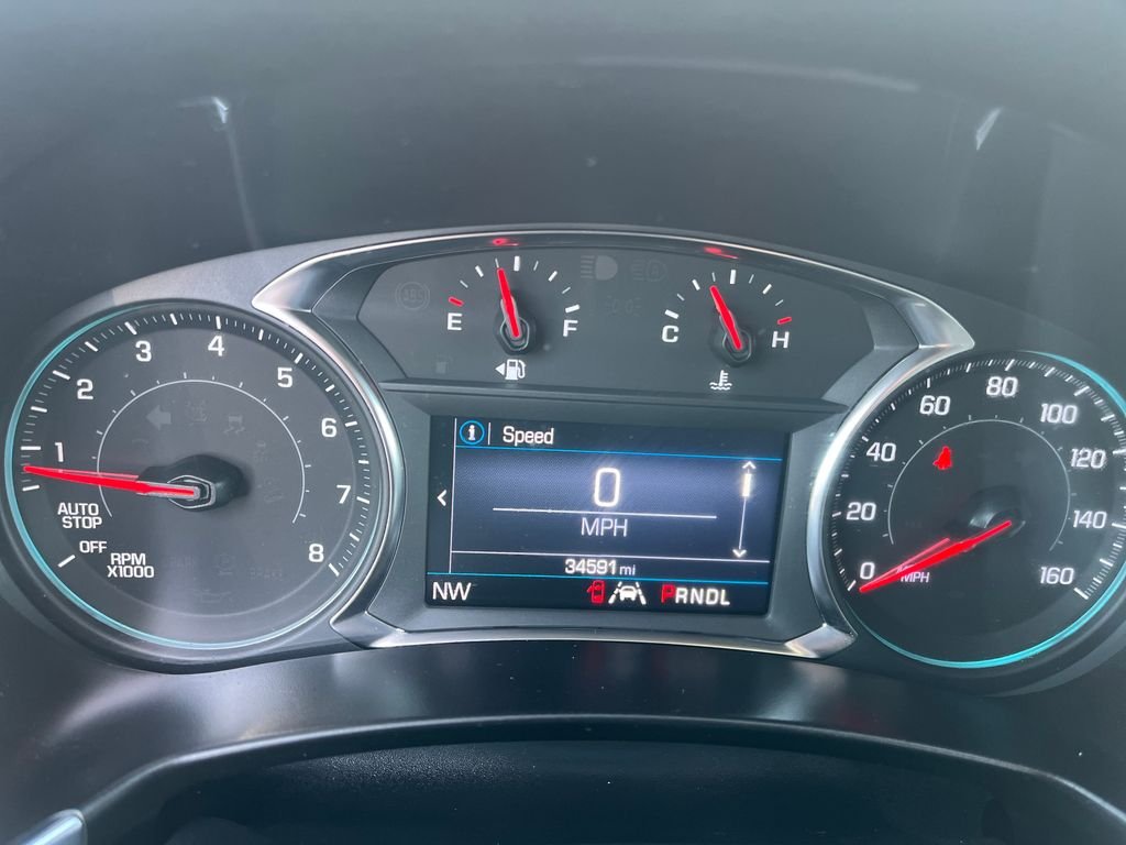 Used 2023 Gray Chevrolet LT image 18