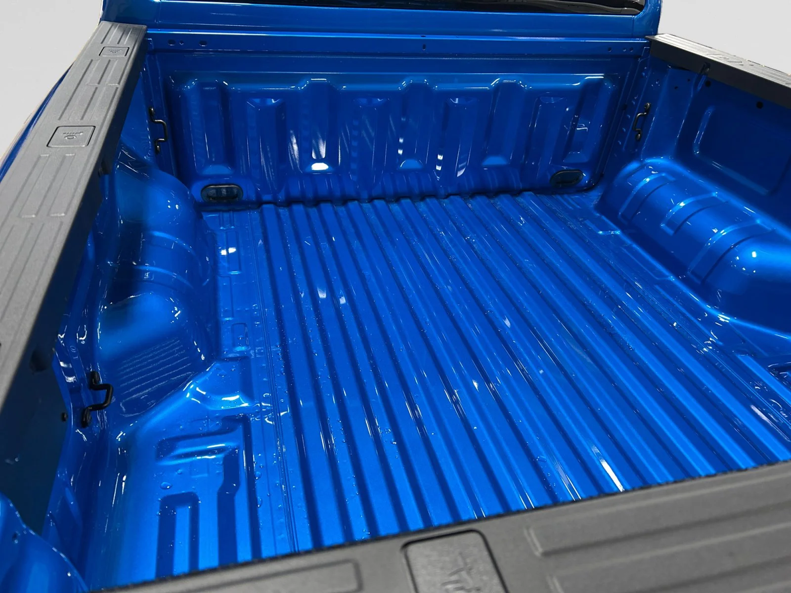 New 2026 Velocity Blue Metallic Ford Lariat image 10