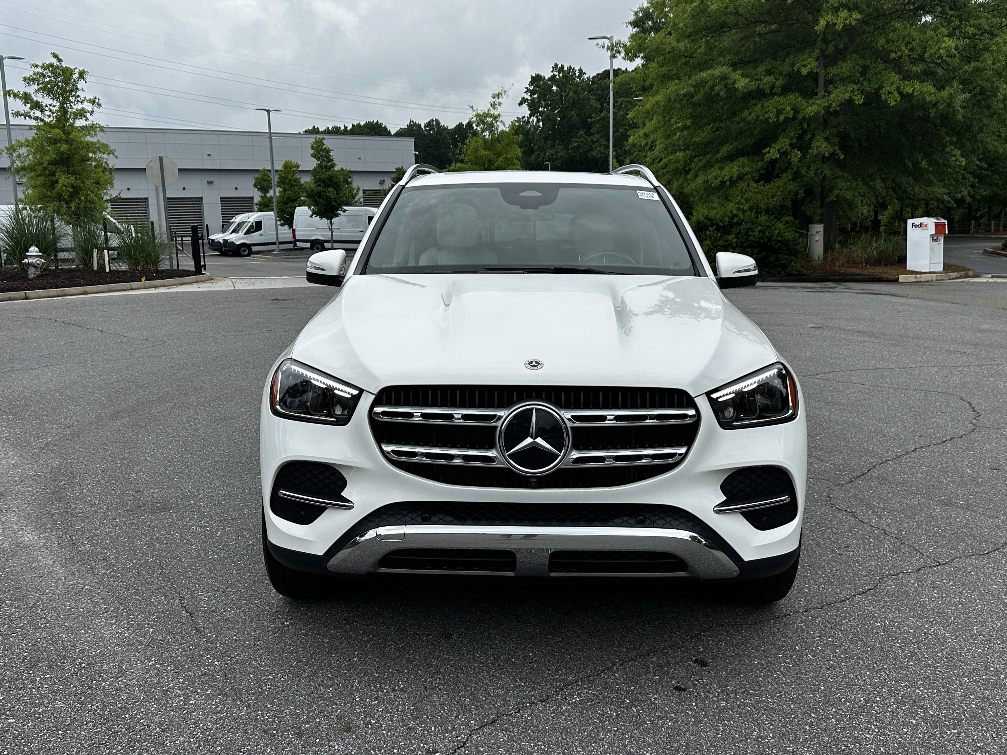 Certified Used 2025 White Mercedes-Benz GLE 350 image 3