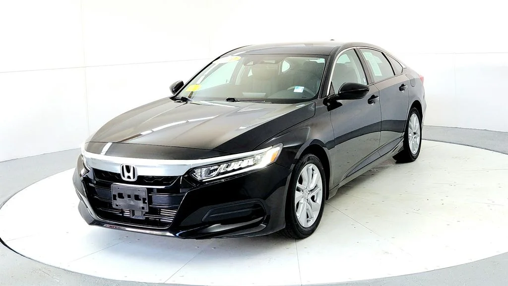 Used 2020  Honda LX image 2