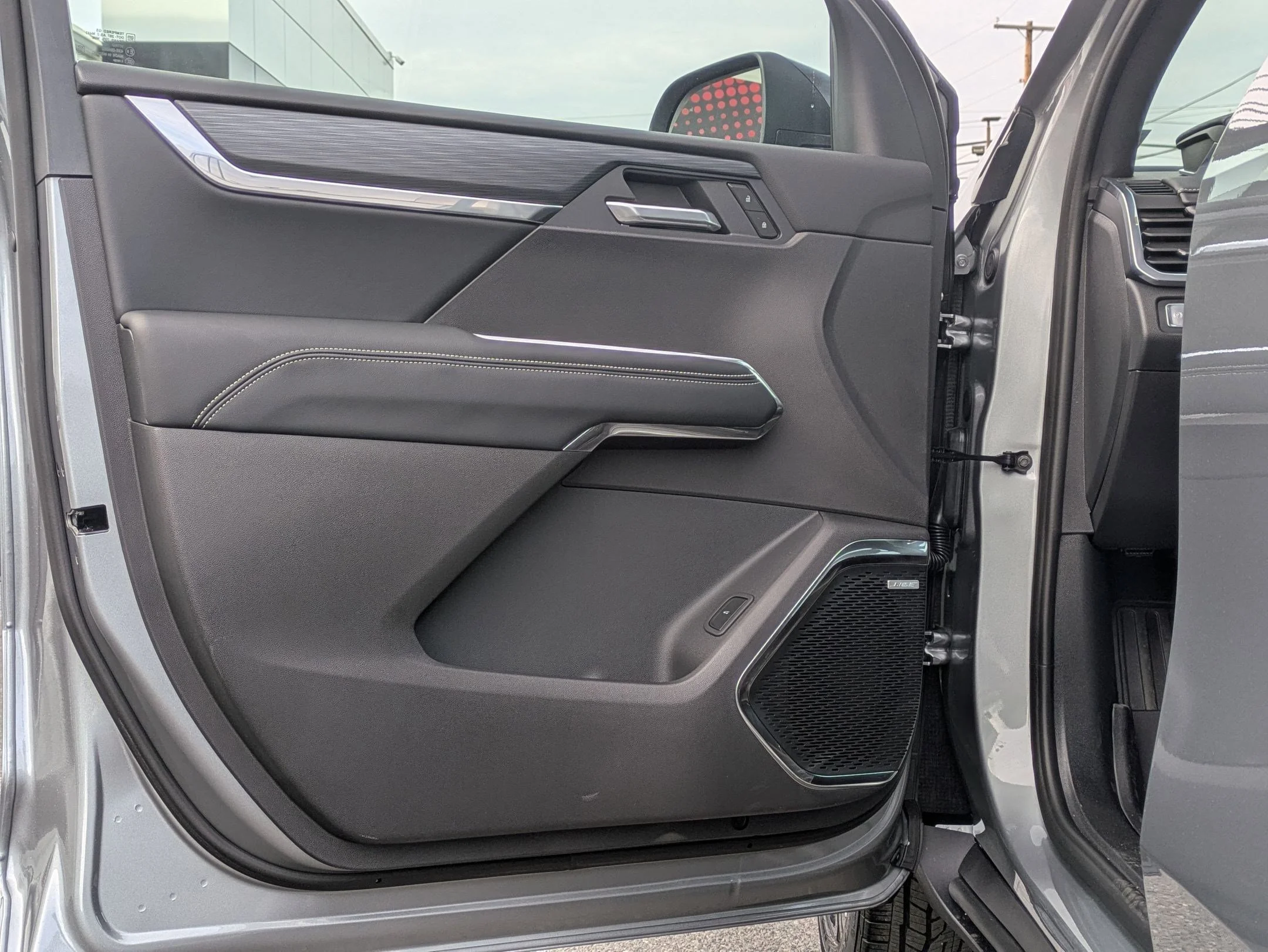 2026 GMC Acadia Elevation - Photo 13