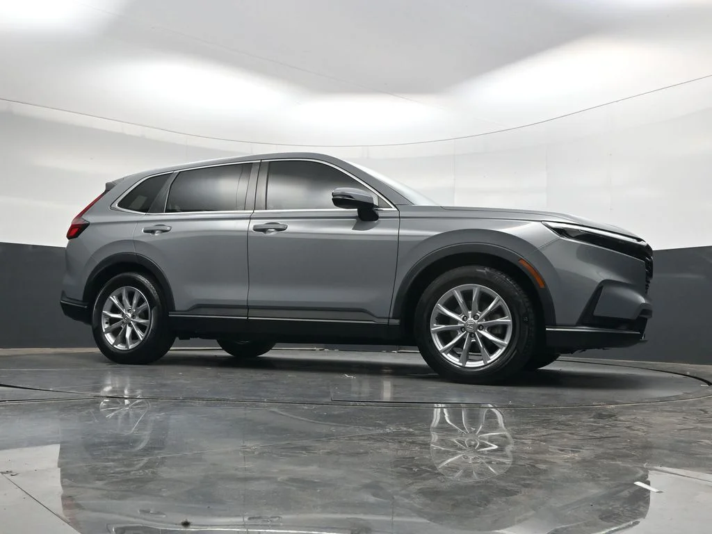 Used 2023  Honda EX-L image 40