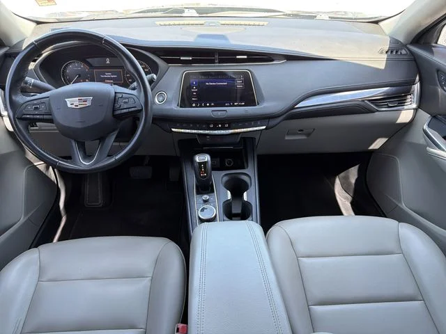 Used 2019 Silver Cadillac Luxury image 11