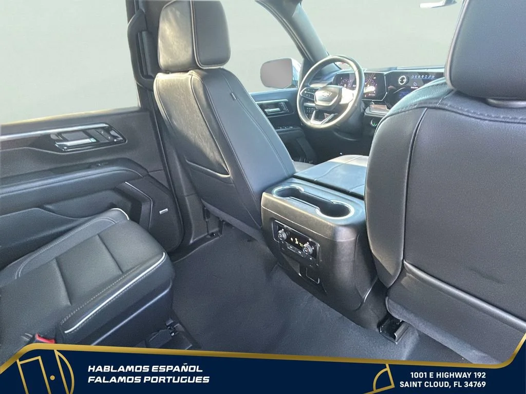 Used 2025 Dark Ash Metallic Chevrolet Premier image 33