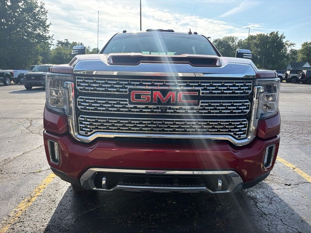 Used 2020 Red GMC Denali image 11