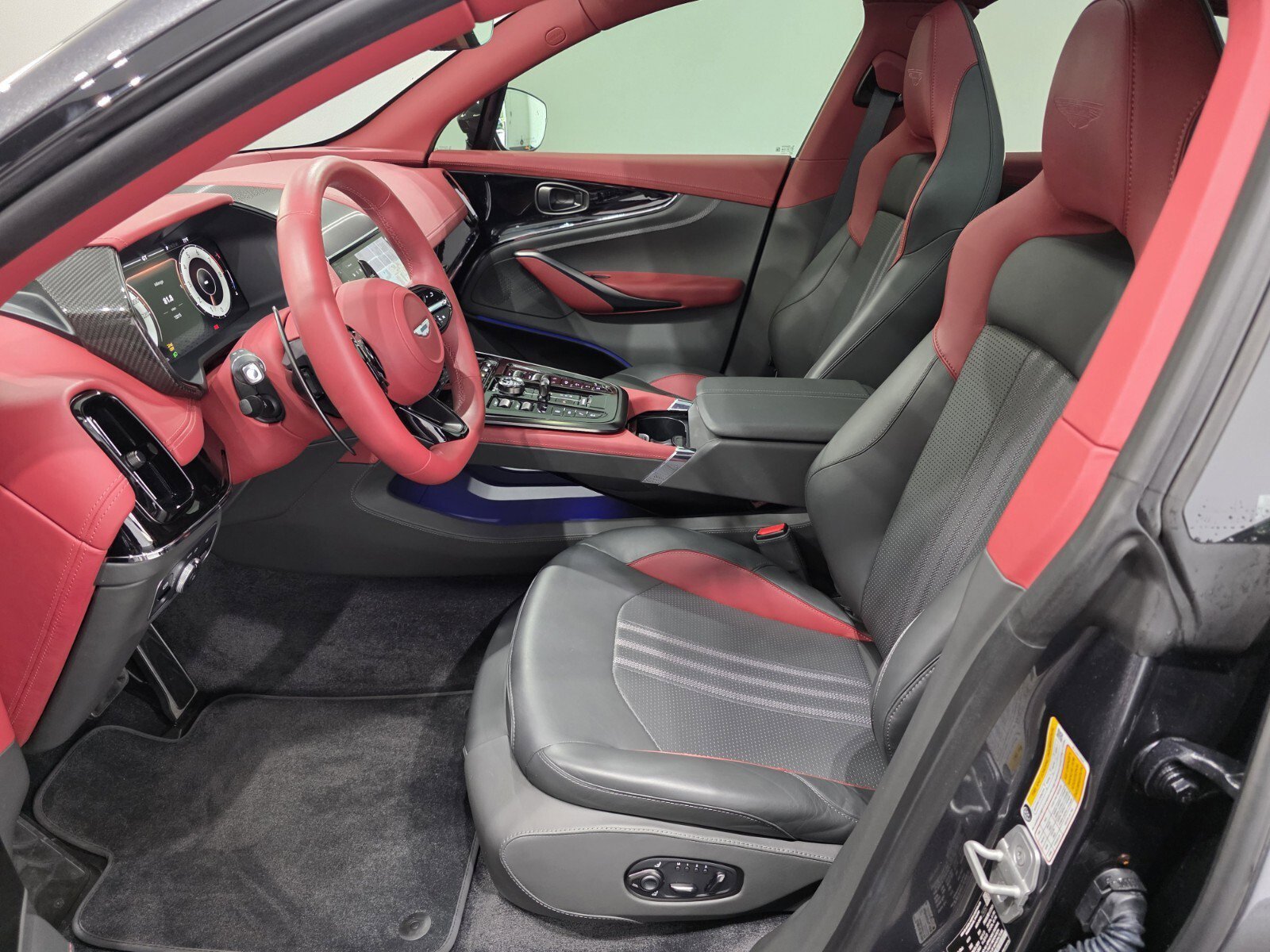 Used 2025 Xenon Grey Aston Martin 707 image 17