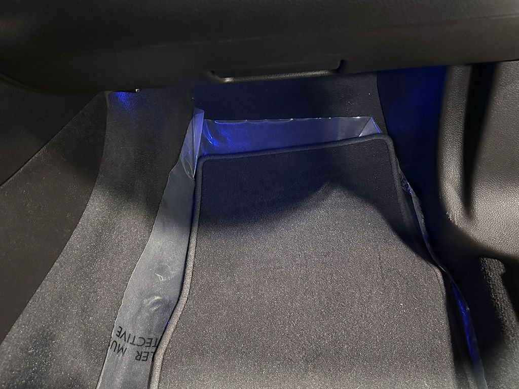 Used 2010  Ford GT image 52