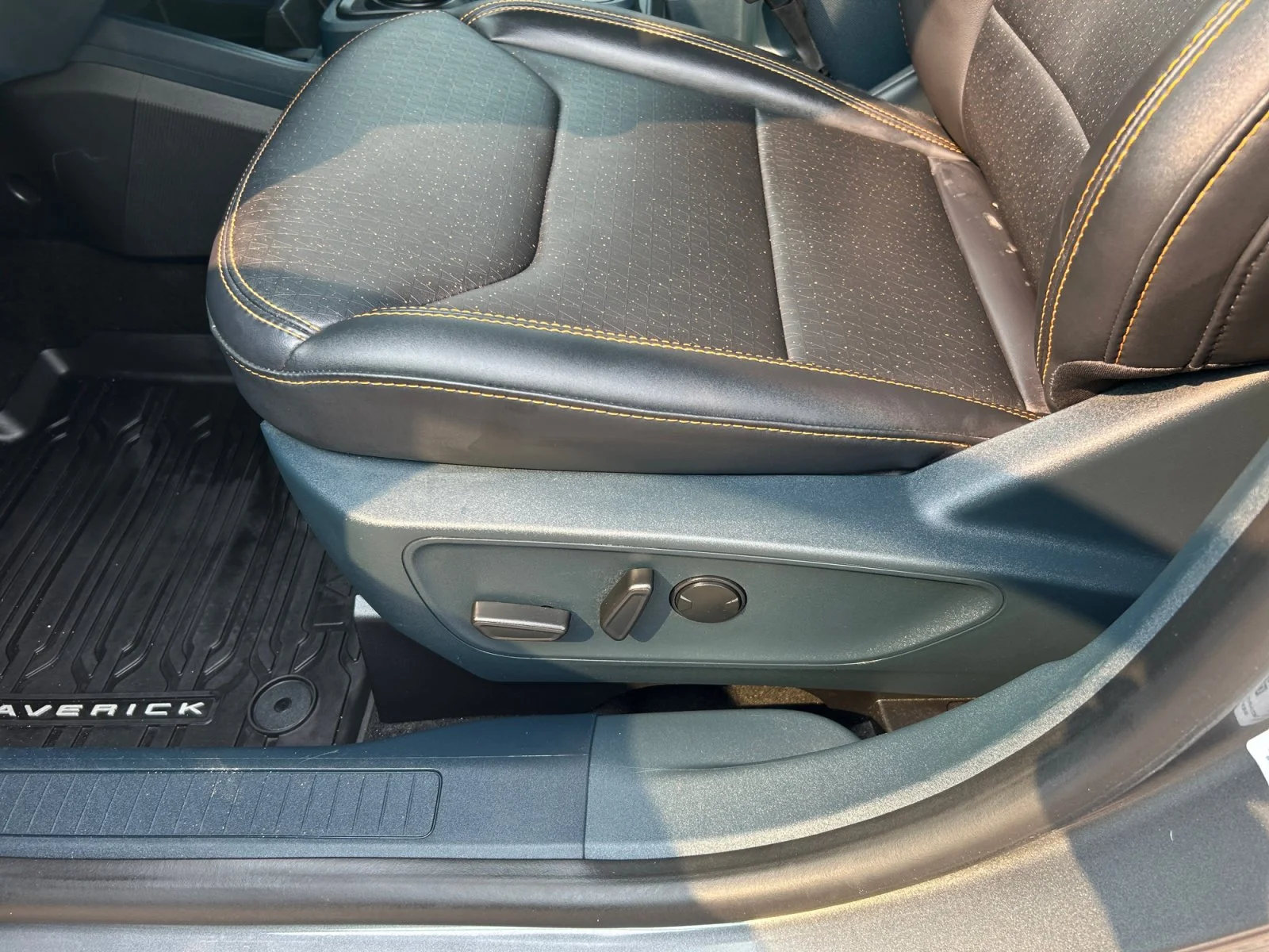 Used 2025 GRAY Ford TREMOR SuperCrew   AWD image 14