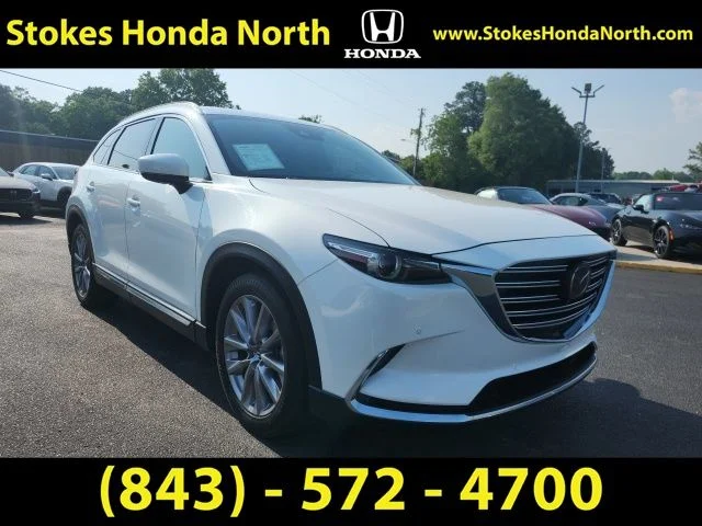Used 2020 White Mazda Grand Touring image 1