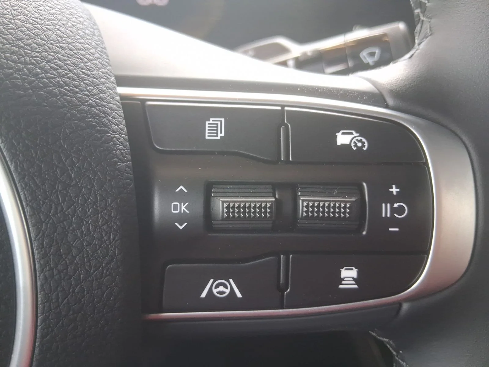 New 2026 Gray Kia GT-Line image 12