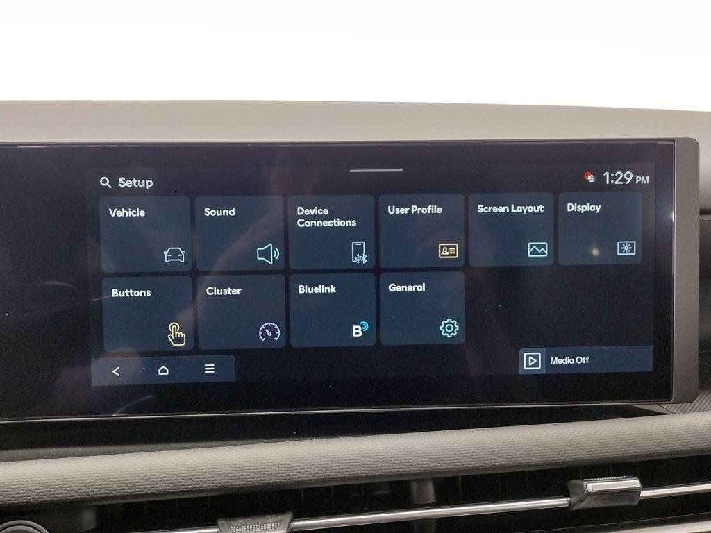New 2026 White Pearl Hyundai Blue SE image 29