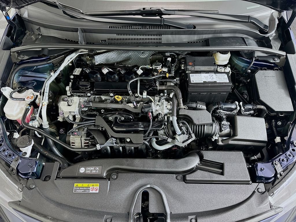 Used 2024  Toyota SE image 28