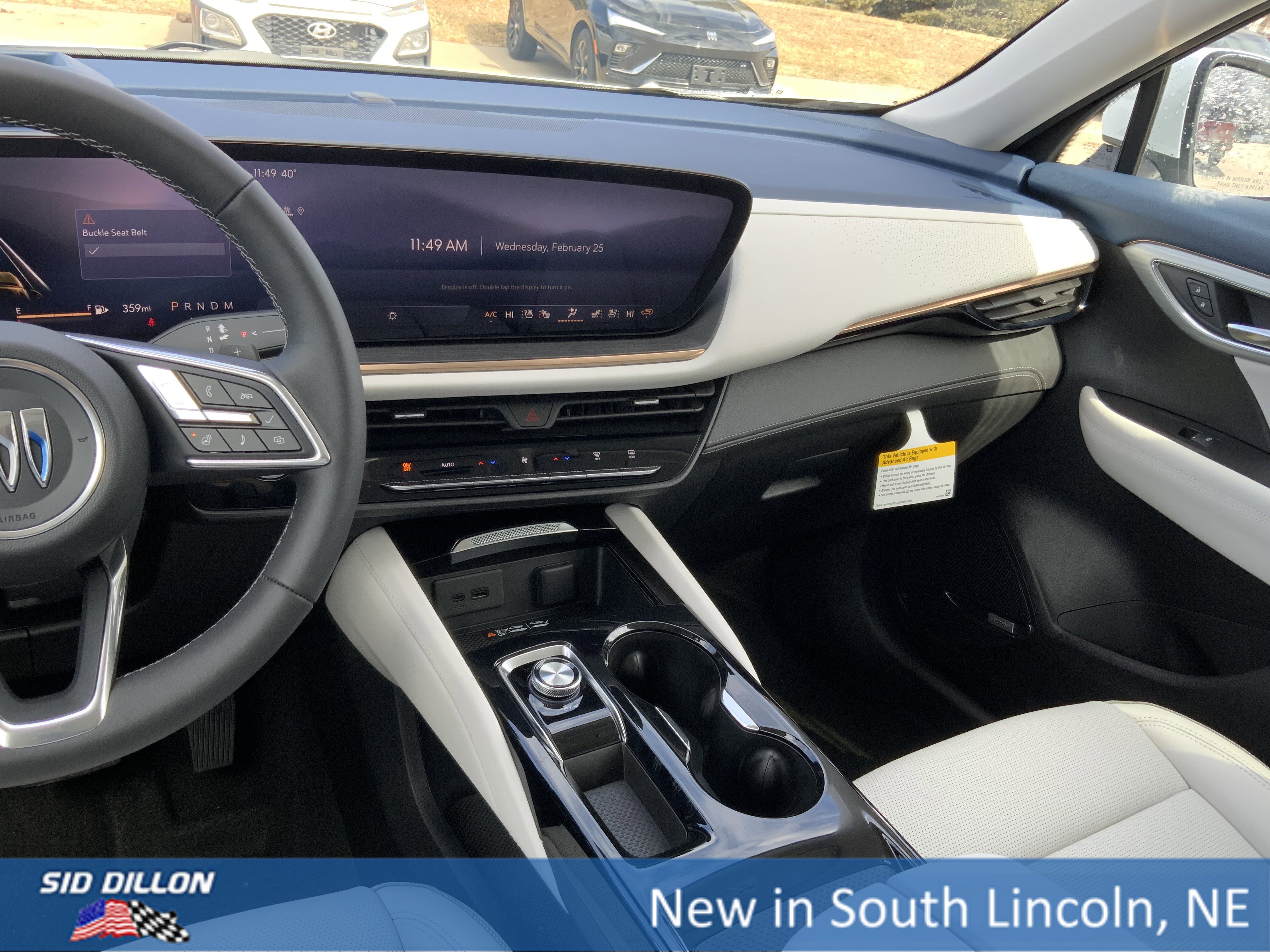 New 2026 Iridescent White Tricoat Buick Avenir image 7