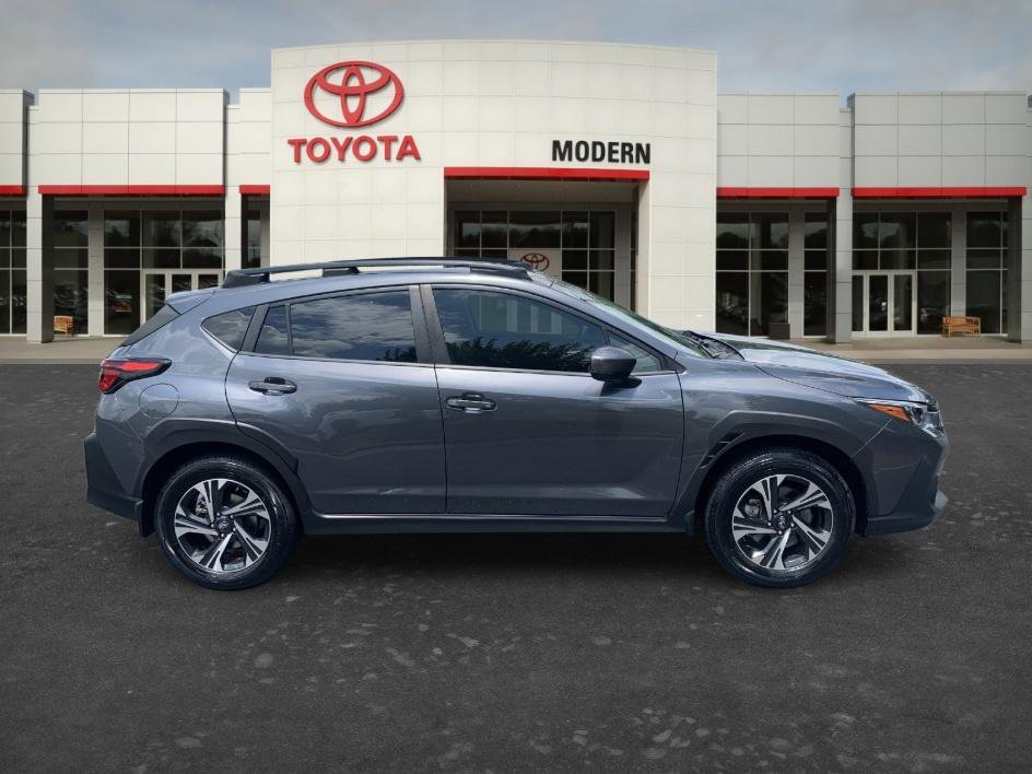 Used 2024 Magnetite Gray Metallic Subaru Premium image 4