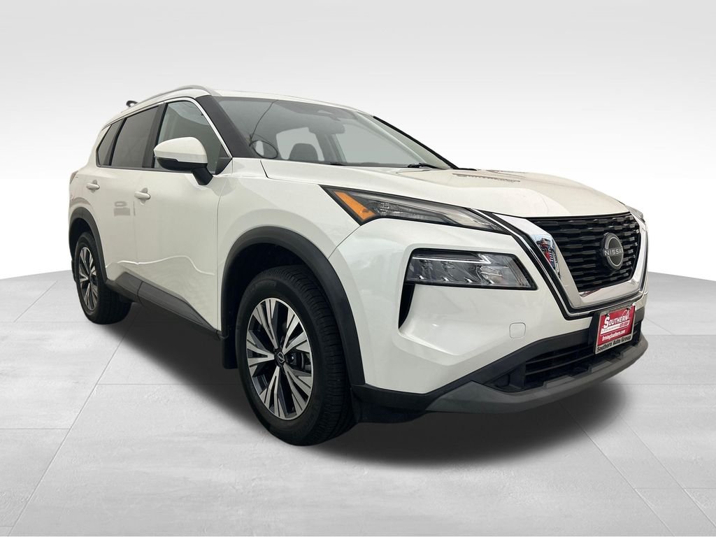 Used 2023 White Nissan SV image 8