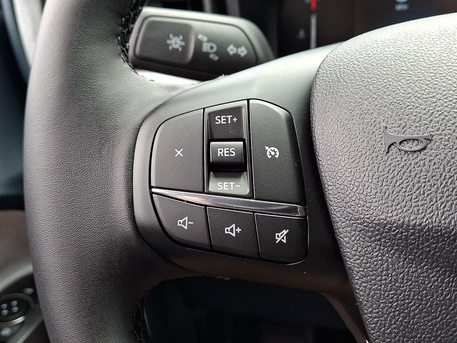 New 2026 Oxford White Ford XLT image 16
