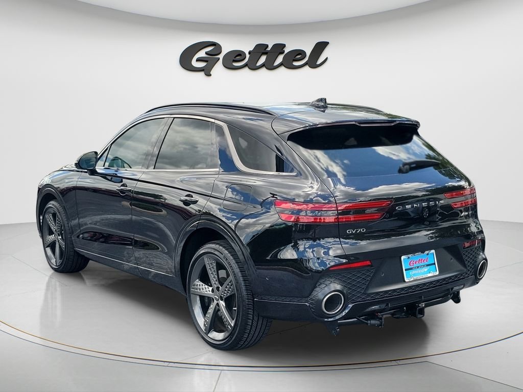 Used 2025 Black Genesis 3.5T Sport image 7