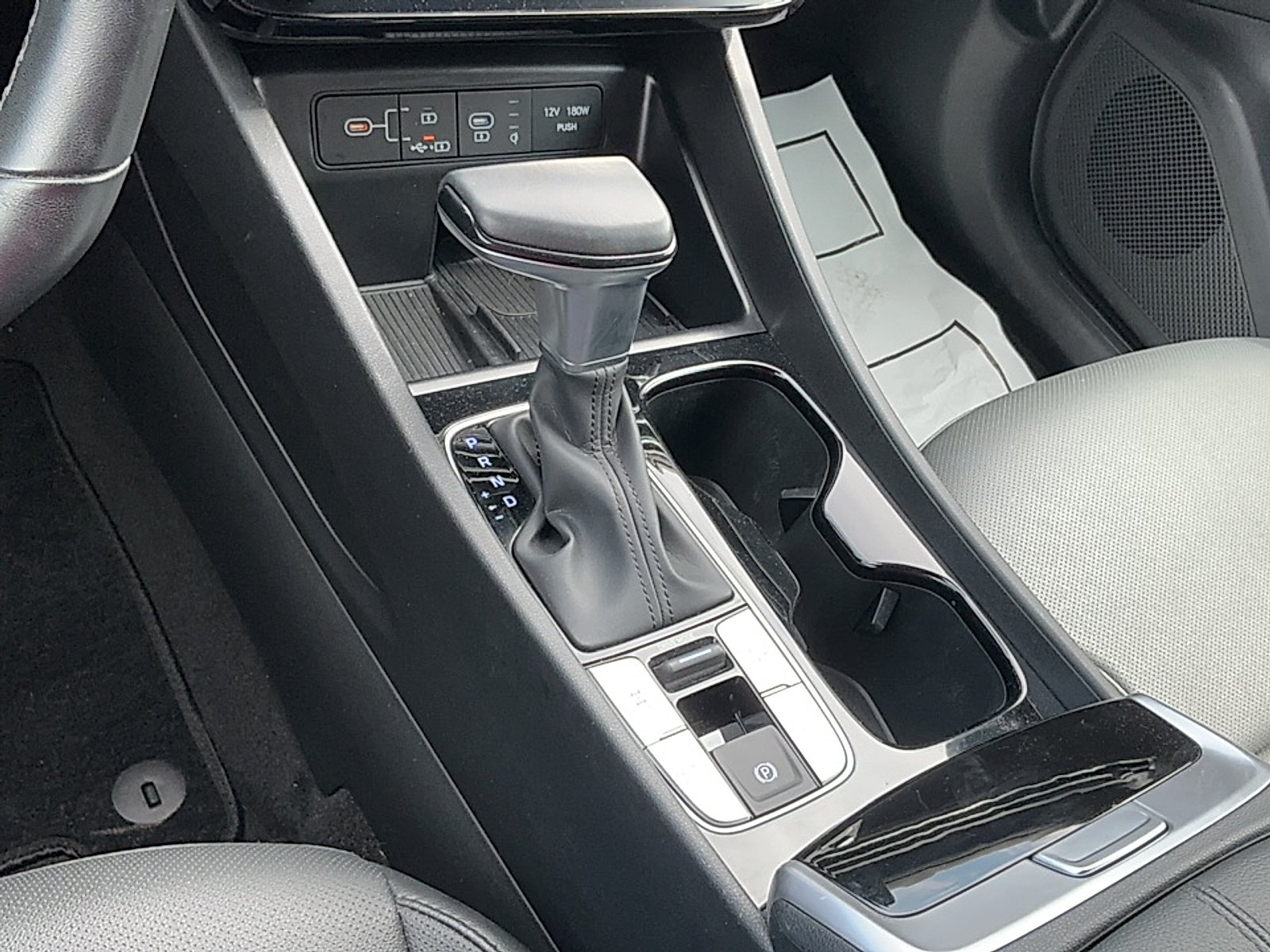 2025 Hyundai Santa Cruz XRT - Photo 10