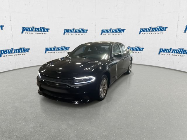 Certified Used 2021 Black Dodge SXT image 4
