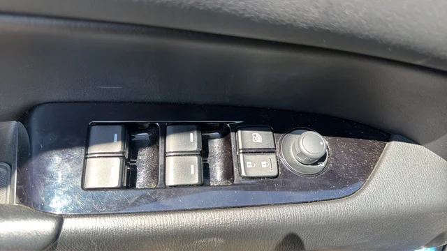 Used 2019 Blue Mazda Touring image 16