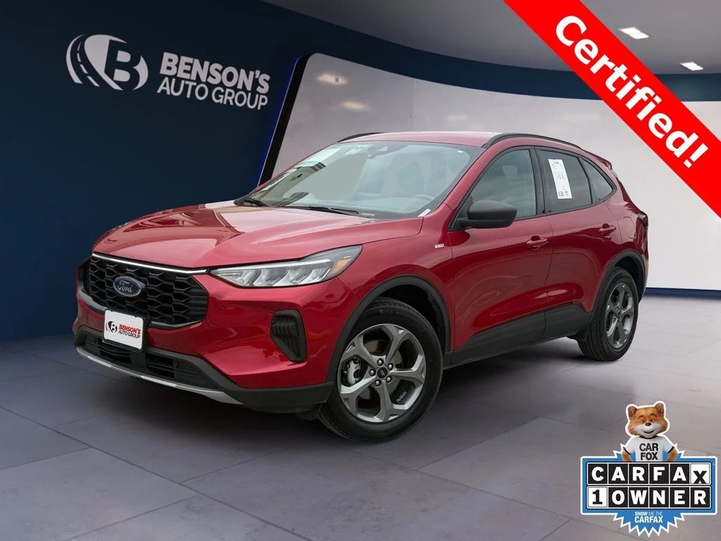 2025 Ford Escape ST-Line AWD's photo