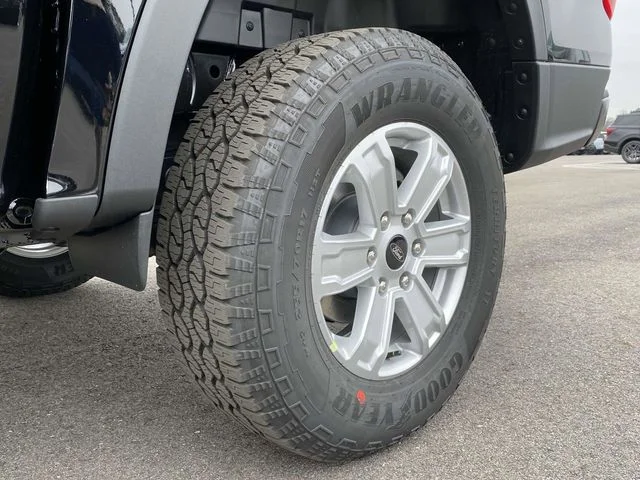 New 2026 Shadow Black Ford XL image 20
